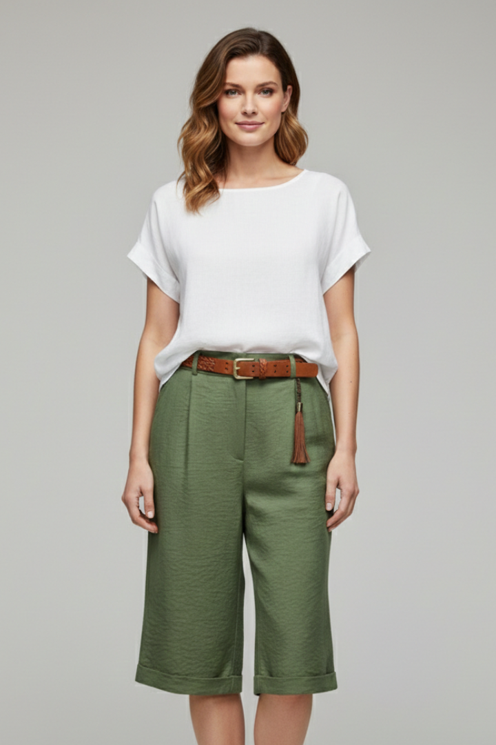 Hannah – Damens Högmidjade Skräddarsydda Casual Shorts med Uppvik