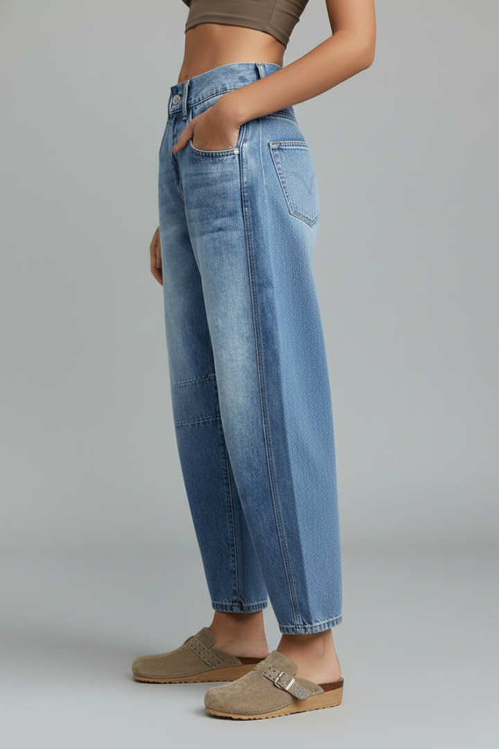 Isabella – Damens avslappnade lågmidjade raka jeans