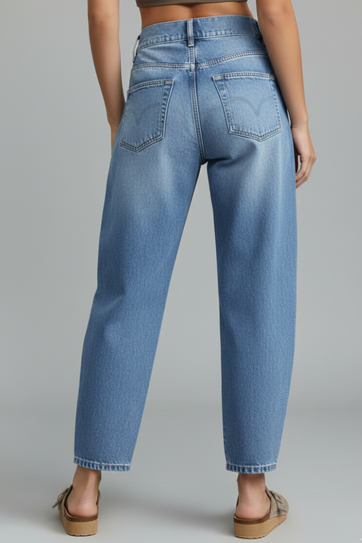Isabella – Damens avslappnade lågmidjade raka jeans