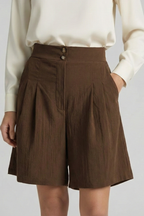 Jessica – Högmidjade Plisserade Skräddarsydda Shorts För Dam