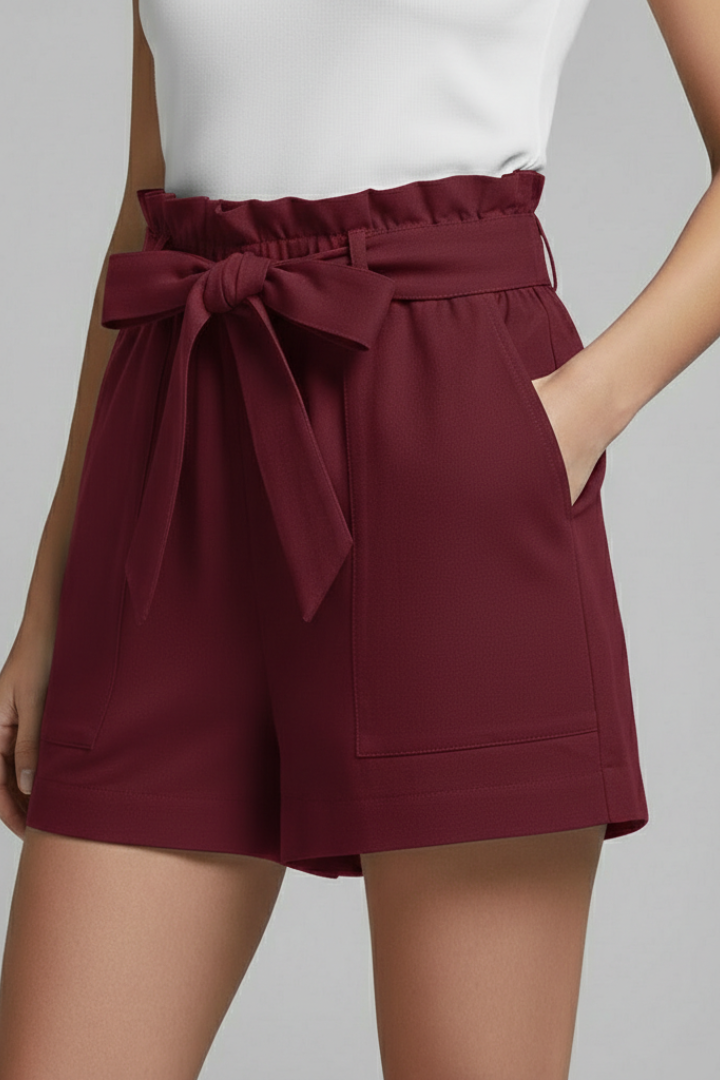 Dakota – Damshorts med knytmidja och fickor