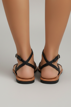 Isabella – Platta Sandaler Med Ankelrem Och Öppen Tå För Dam