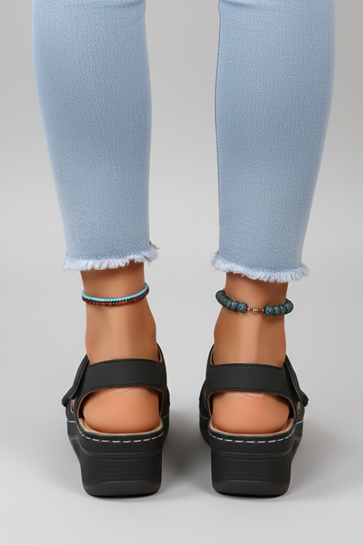 Brooklyn – Kvinno Wedge Sandaler Loop Remmar Tå