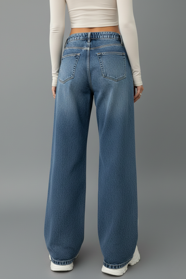 Gabriella – Kvinnors Avslappnade Vida Denimjeans med Dragsko Detalj