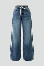 Gabriella – Kvinnors Avslappnade Vida Denimjeans med Dragsko Detalj