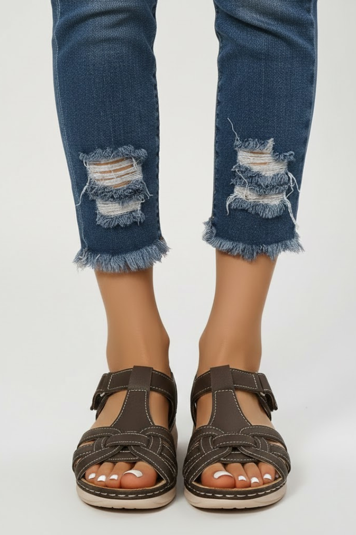 Hannah – Retro Sandaler Med Remmar Och Spänne För Dam