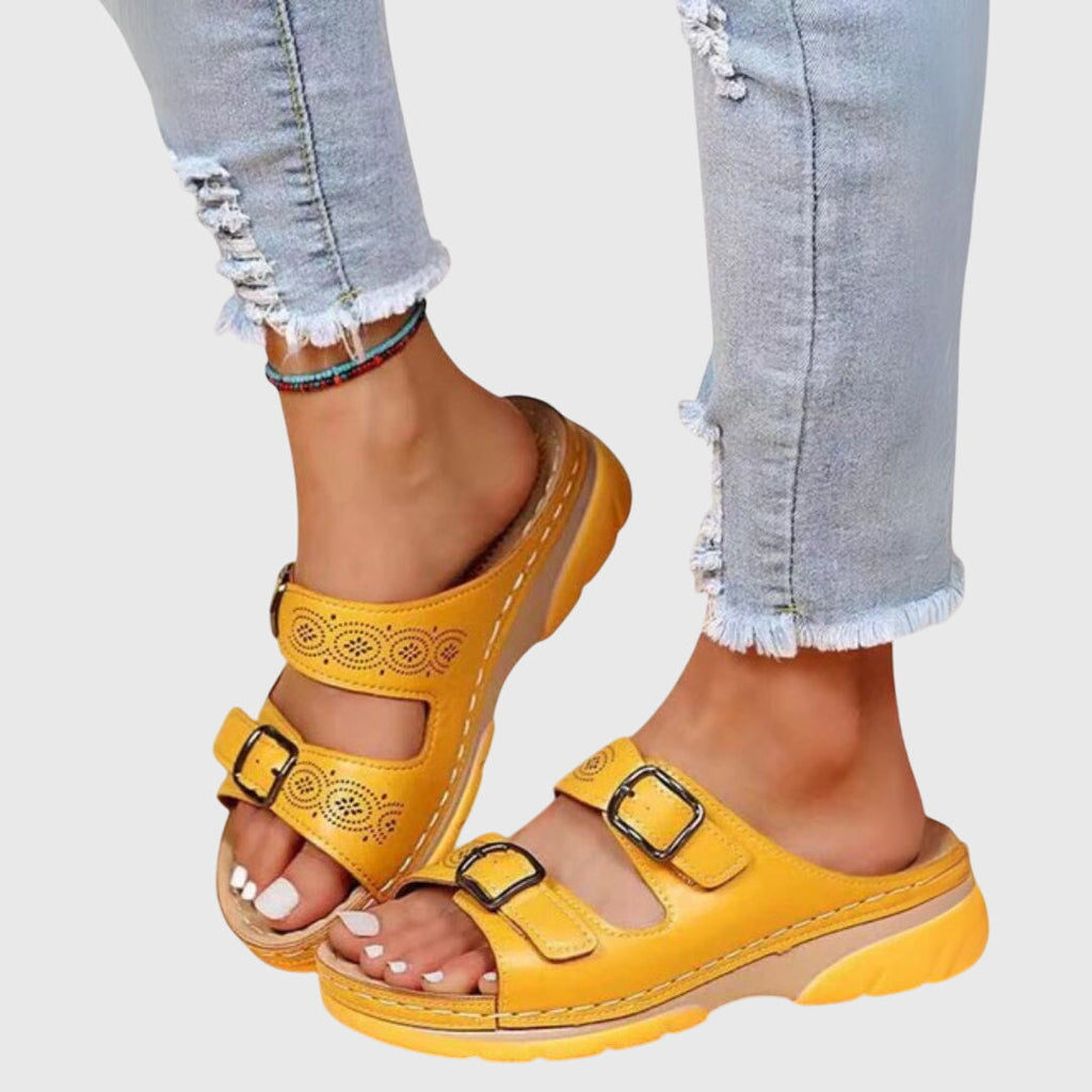 Diora – Ortopediska Läder Sandaler