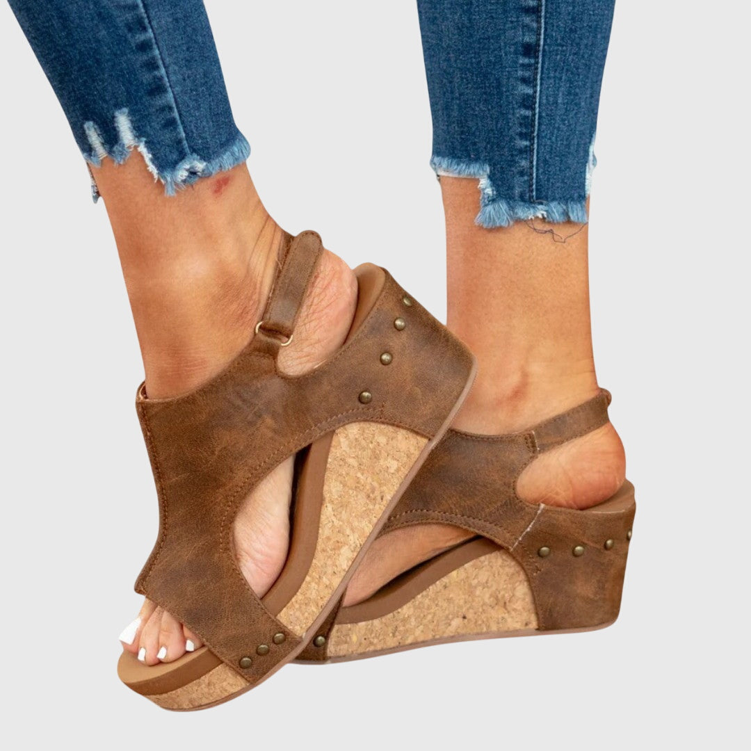 Adela – Ortopediska Sandaler