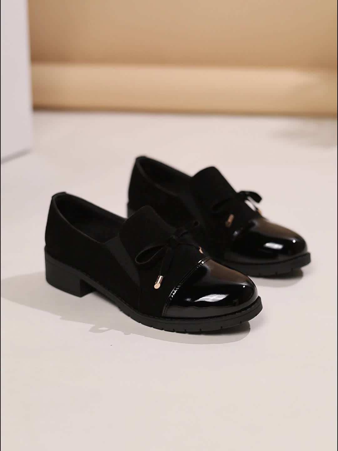 Camille | Bekväma loafers med lacktå