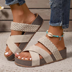 Flätade eleganta sandaler