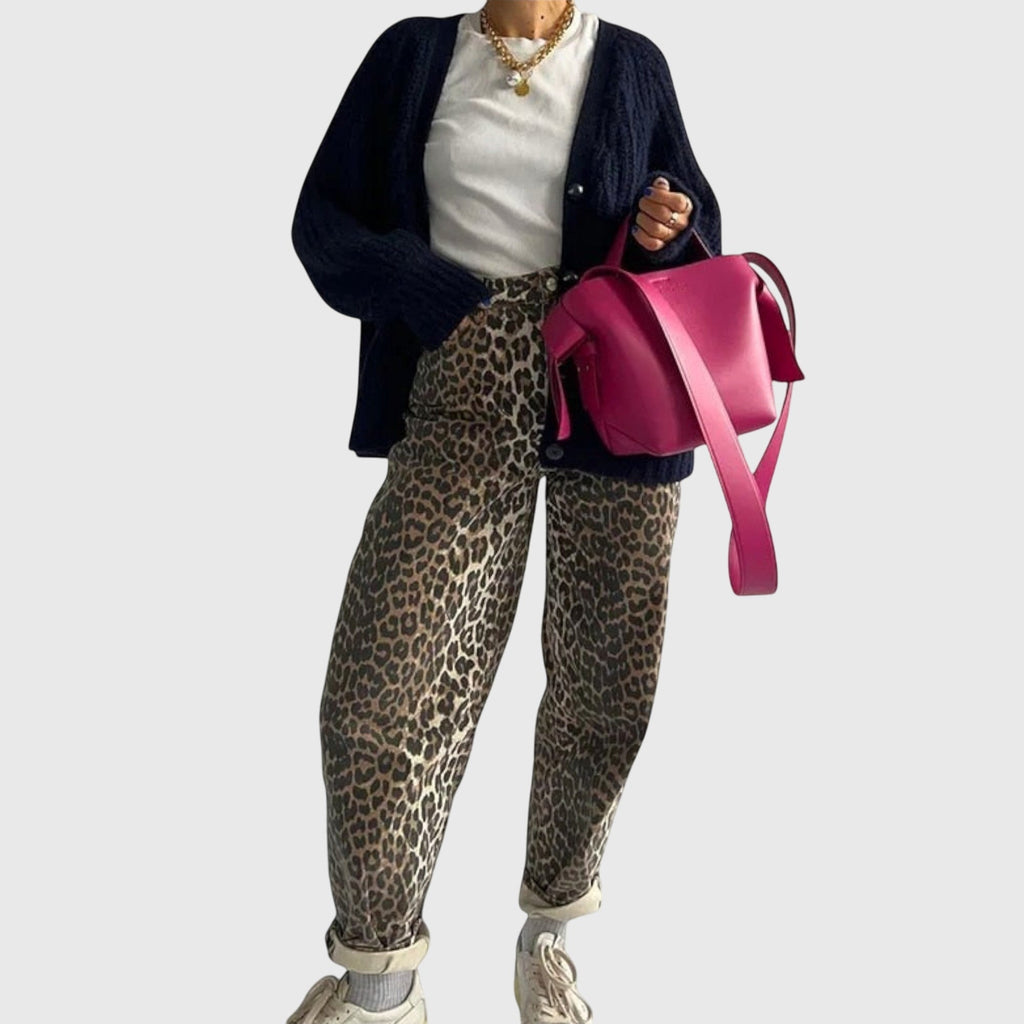 Chandra – Vintage Jeans med Leoprint