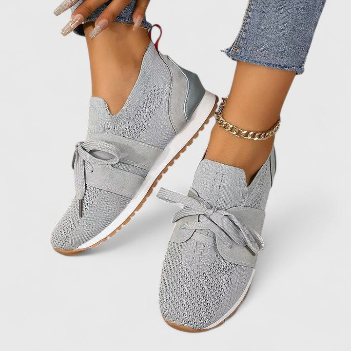 Mikhailah – Ortopedisk Sneakers