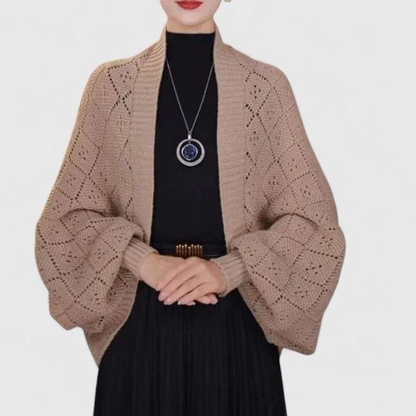Elyzianne – Elegant Cardigan