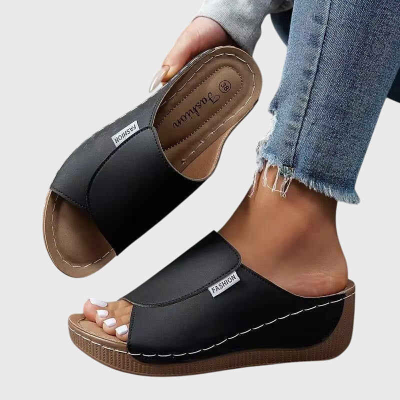 Esther – Stiliga Ortopediska Sandaler