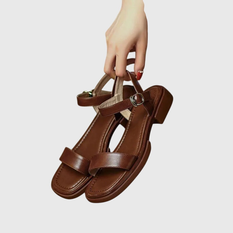 Celestia – Ortopediska Läder Sandaler