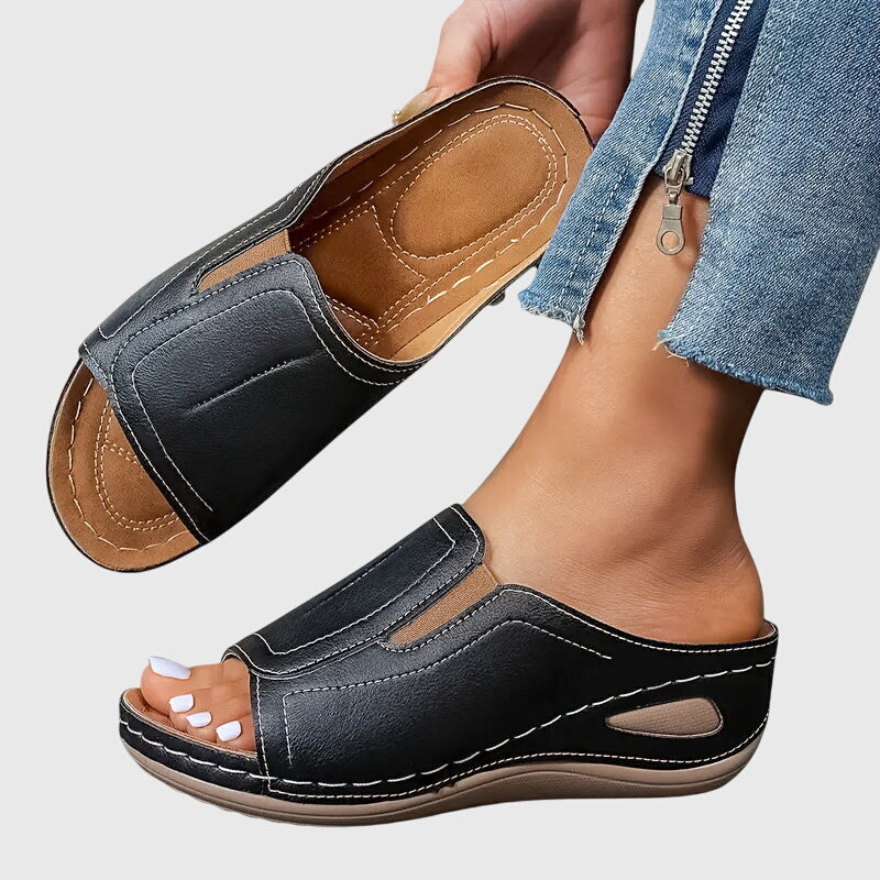 Aretha – Ortopediska Sandaler