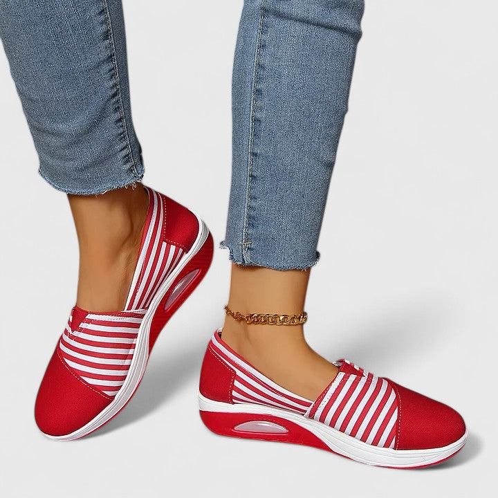 Julia – Ortopediska Sneakers