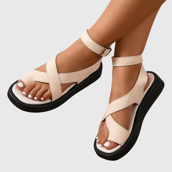 Tess – Ortopediska Sandaler