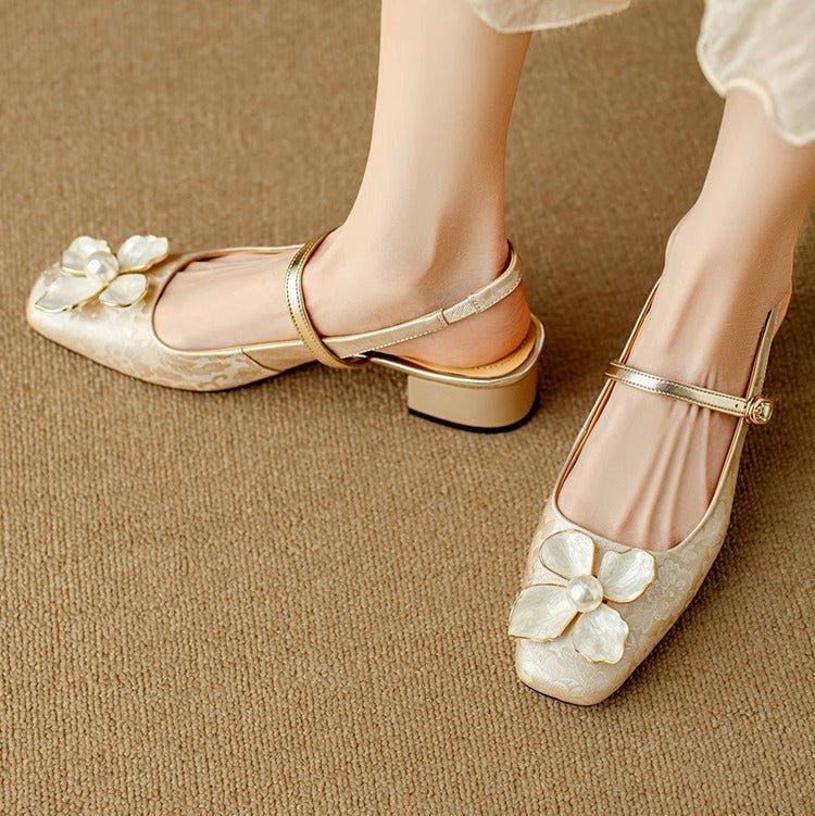 Chloé | Blommiga slingback-pumps