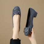 Camille | Pumps i mocka med låg klack