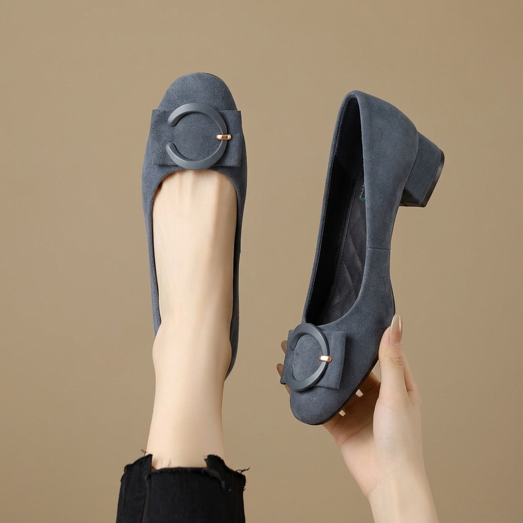 Camille | Pumps i mocka med låg klack