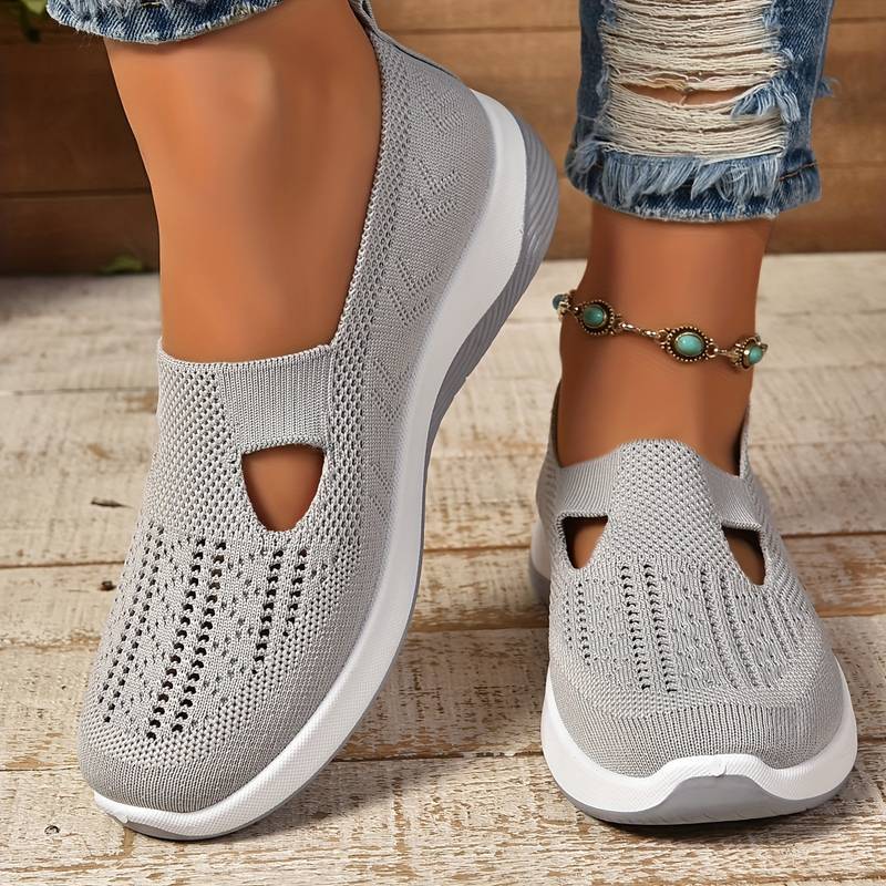 Lina | Ergonomiska ultralätta sneakers