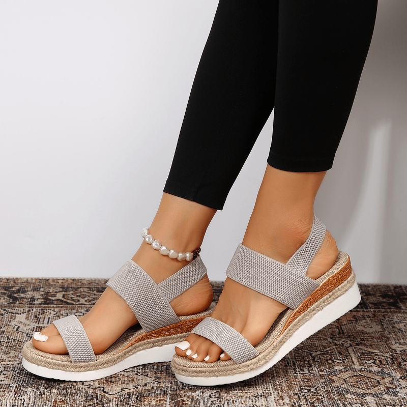 Melyora – Ortopediska Plattform Sandaler