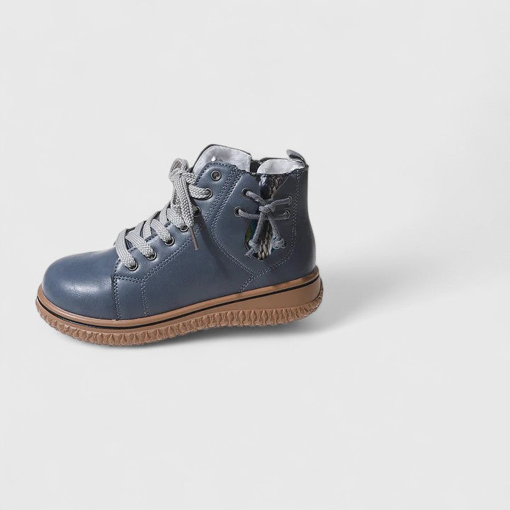Nyrah – Ortopediska Boots