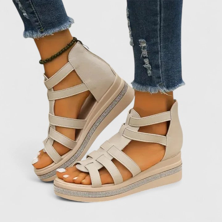 Kendall – Ortopediska Sandaler Med Strass