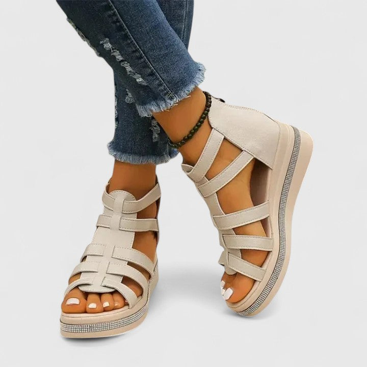 Kendall – Ortopediska Sandaler Med Strass