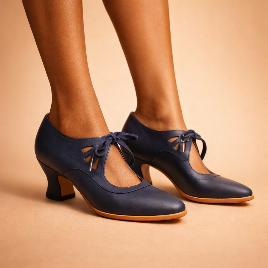 Sylvie | Retro pumps med snörning