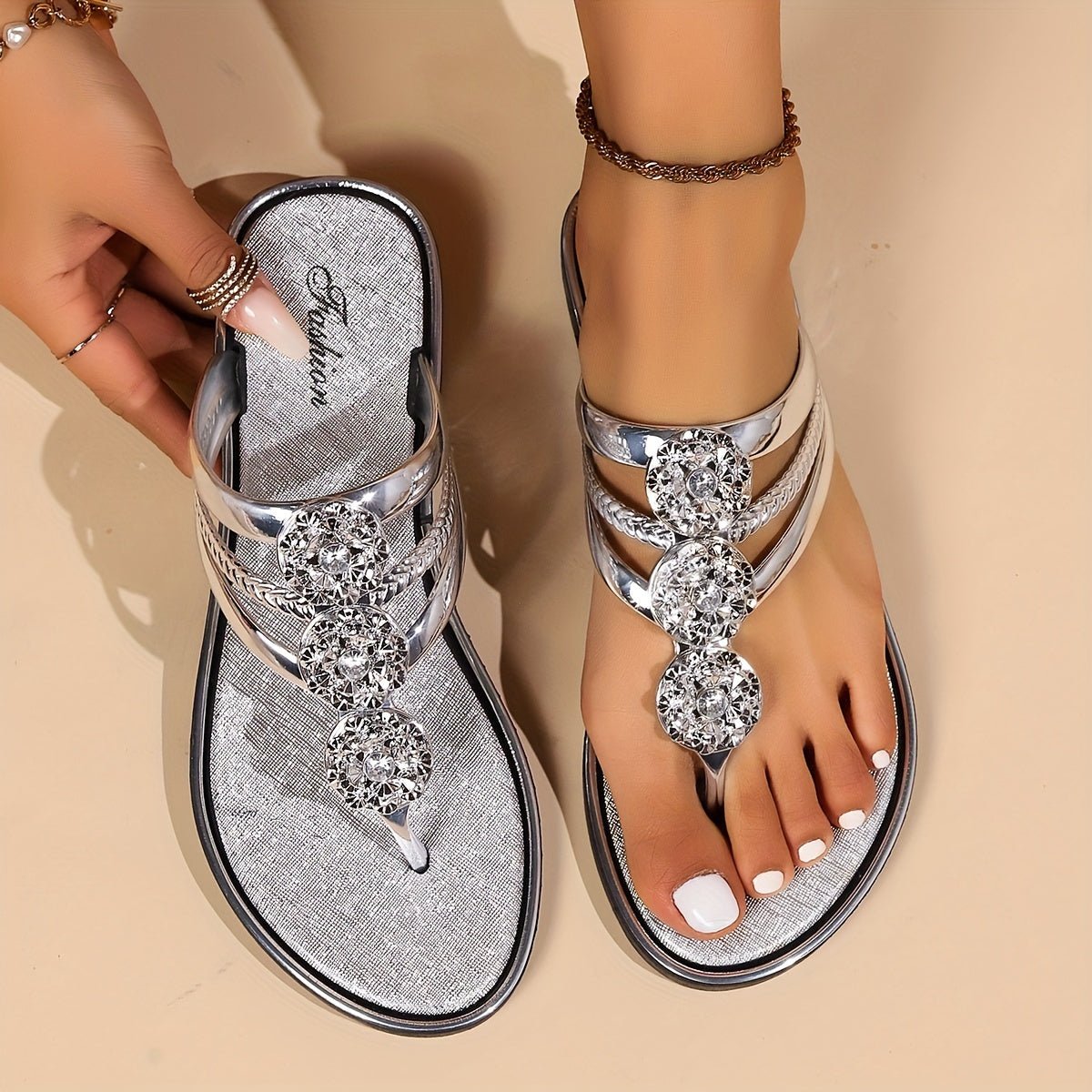Harper – Dam Strass T-Strap Platta Sandaler Slip-On