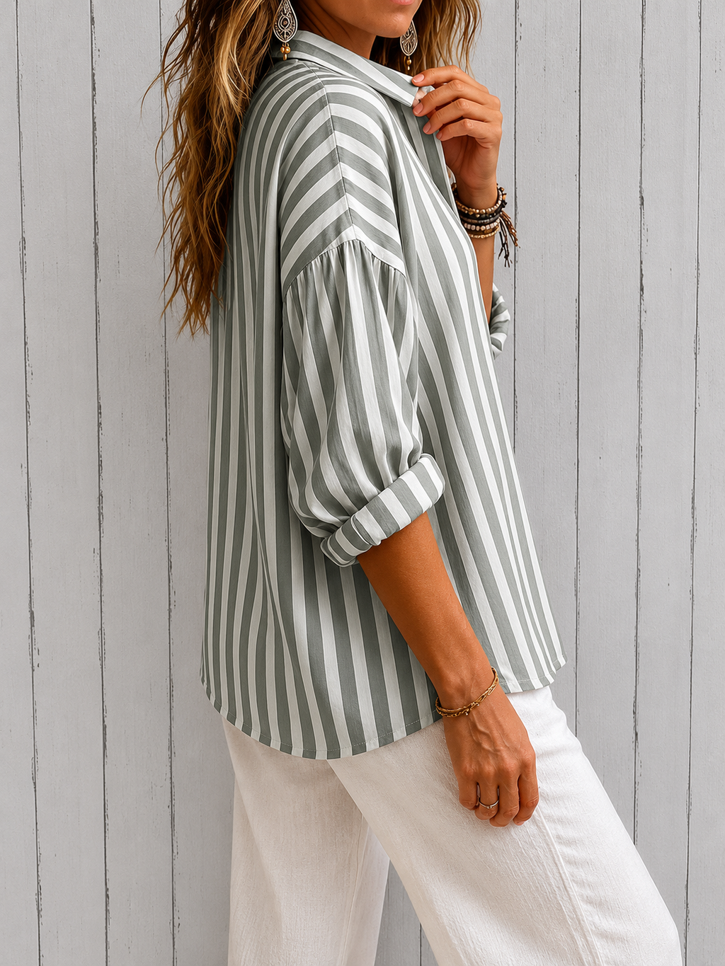 Martine | Sofistikerad blus med volanger